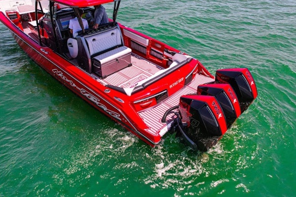 2022Nor Tech 39 ft 390 Sport   In The Red