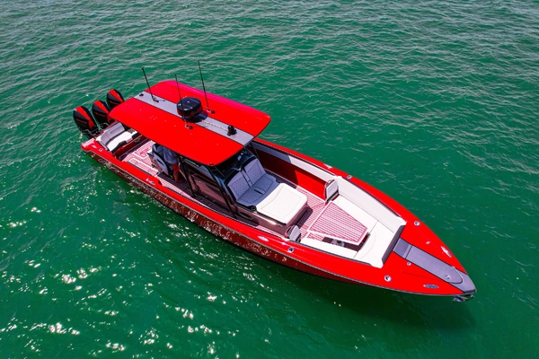 Nor-Tech 390 Sport Yacht For Sale