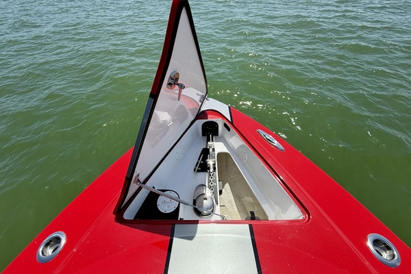 2022Nor Tech 39 ft 390 Sport   In The Red