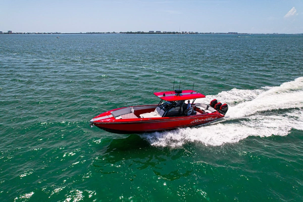 Nor-Tech 390 Sport Yacht For Sale