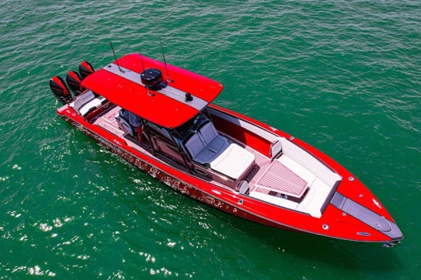 2022Nor Tech 39 ft 390 Sport   In The Red