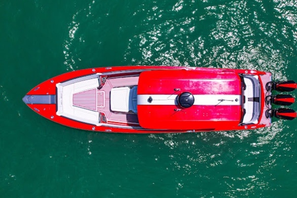 2022Nor Tech 39 ft 390 Sport   In The Red
