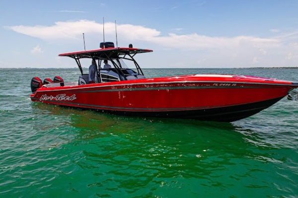 2022Nor Tech 39 ft 390 Sport   In The Red