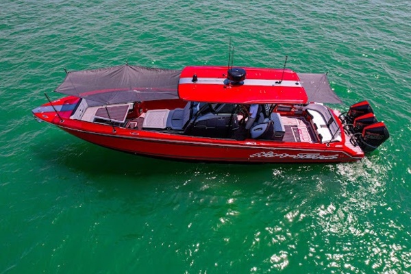 2022Nor Tech 39 ft 390 Sport   In The Red