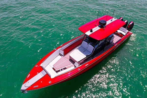 2022Nor Tech 39 ft 390 Sport   In The Red