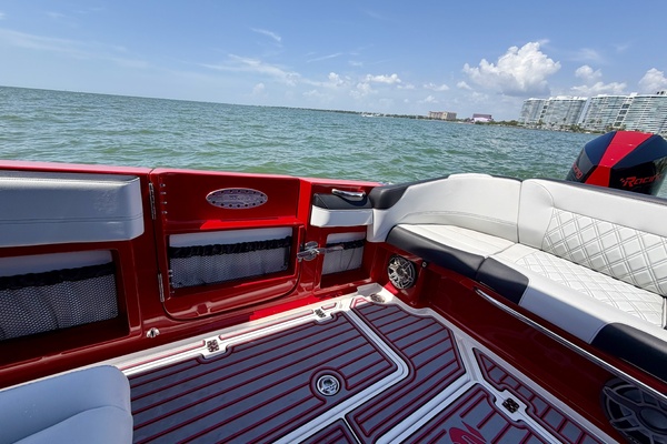 2022Nor Tech 39 ft 390 Sport   In The Red