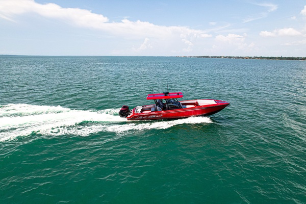 2022Nor Tech 39 ft 390 Sport   In The Red