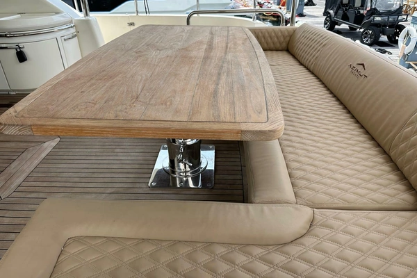 Azimut  Yacht For Sale