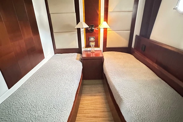 Azimut  Yacht For Sale