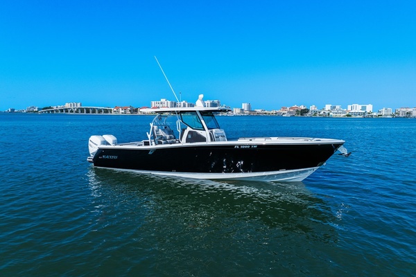 33ft Blackfin Yacht For Sale