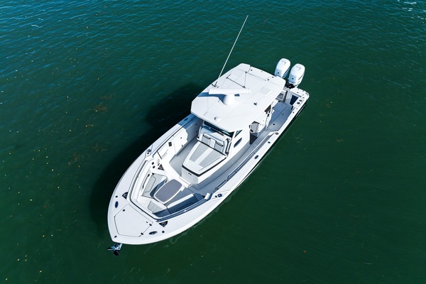33ft Blackfin Yacht For Sale
