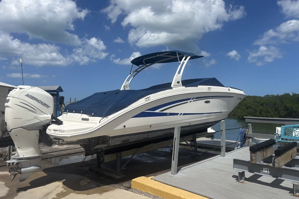 27-ft-Sea Ray-2016-270 Sundeck- Largo Florida United States  yacht for sale