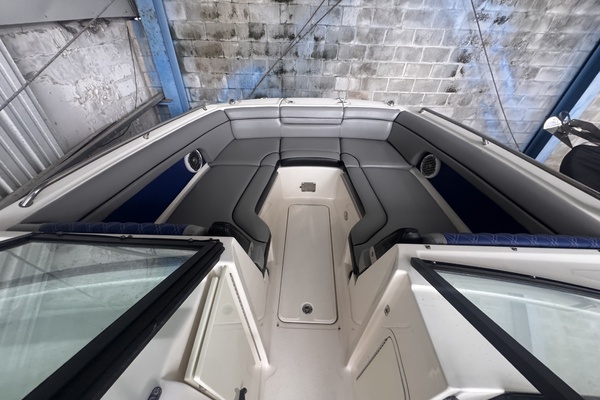 27ft Sea Ray Yacht For Sale