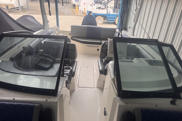 27ft Sea Ray Yacht For Sale