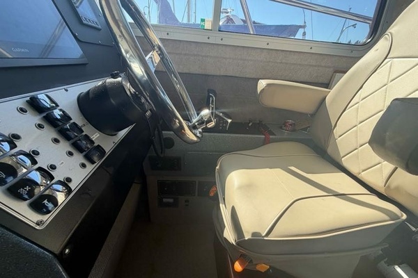 BLACKWOOD II 30ft KingFisher Yacht For Sale