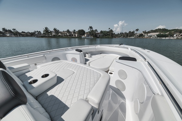 48ft HCB Yacht For Sale