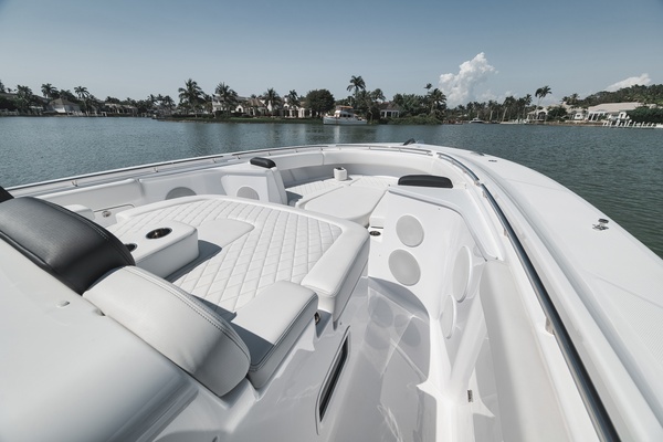48ft HCB Yacht For Sale