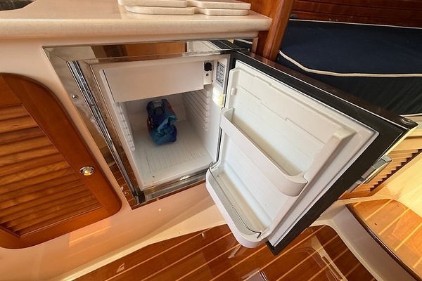 Halcyon 34ft Hinckley Yacht For Sale