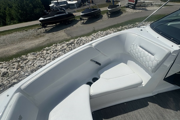 20ft Four Winns Yacht For Sale