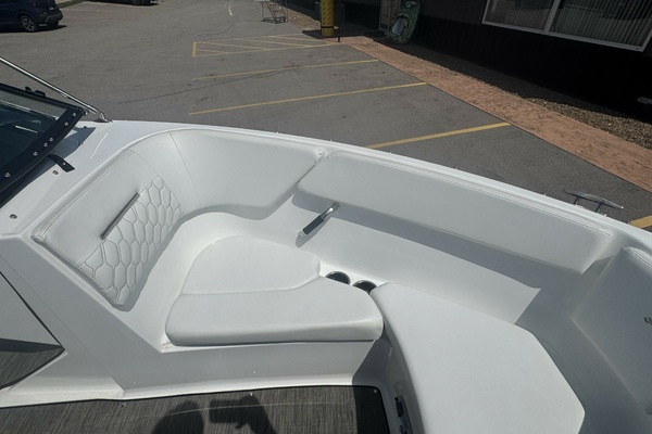 20ft Four Winns Yacht For Sale