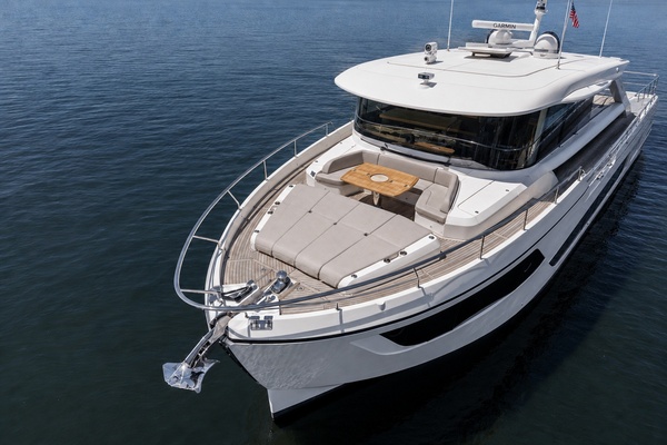 R Boat 75ft Absolute Yacht For Sale