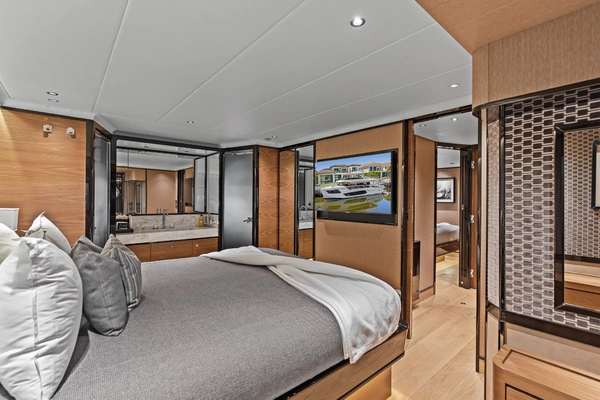 Absolute Navetta 75 Yacht For Sale