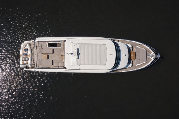 R Boat 75ft Absolute Yacht For Sale