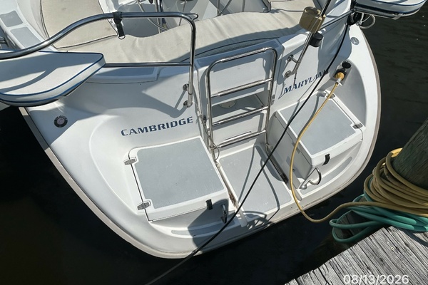 Hunter 336 swimplatform