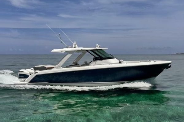 38-ft-Tiara Yachts-2019-38 LS- Charlevoix Michigan United States  yacht for sale