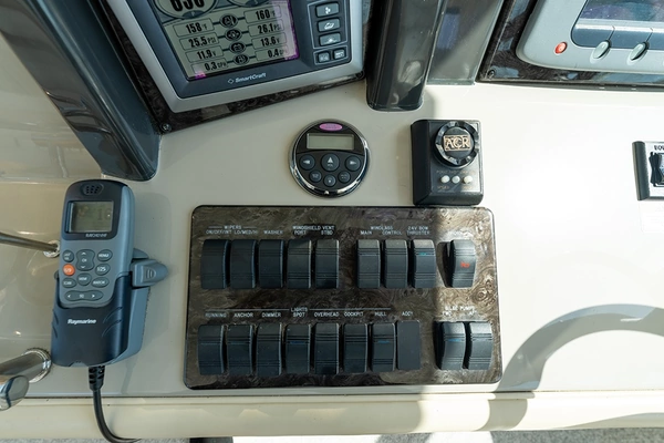 Sea Ray 48 Sundancer Yacht For Sale