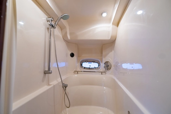 Sea Ray 48 Sundancer Yacht For Sale