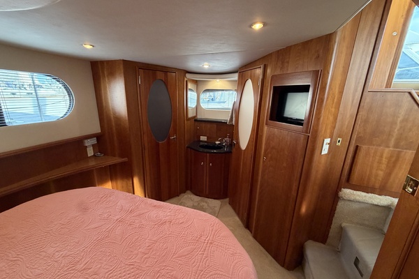 43ft Silverton Yacht For Sale