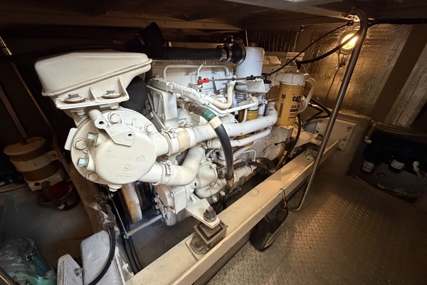 43ft Silverton Yacht For Sale