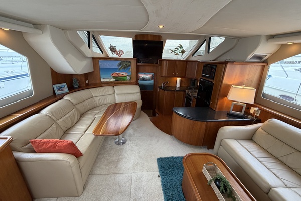 43ft Silverton Yacht For Sale