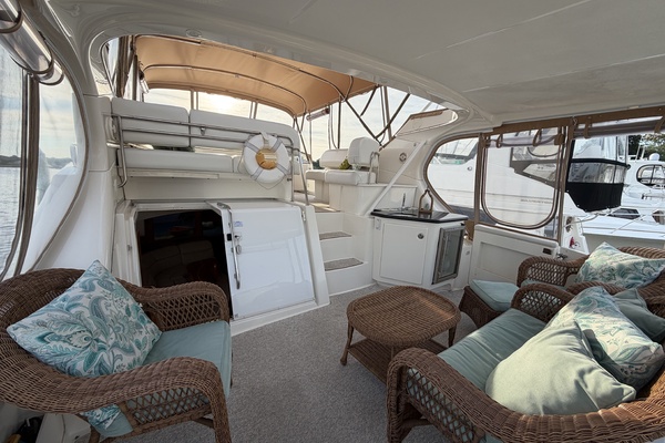 43ft Silverton Yacht For Sale