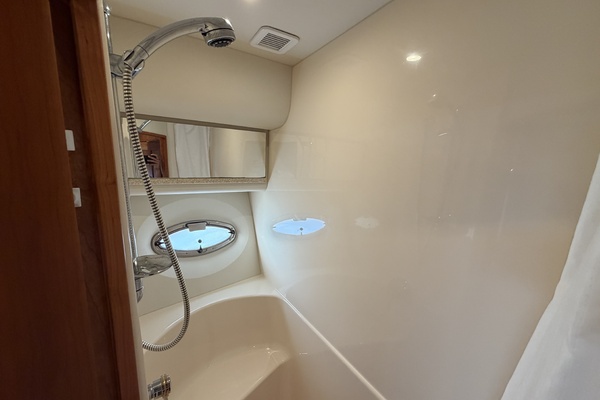 43ft Silverton Yacht For Sale
