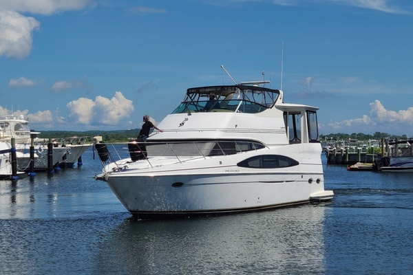 Slipaway 46ft Carver Yacht For Sale