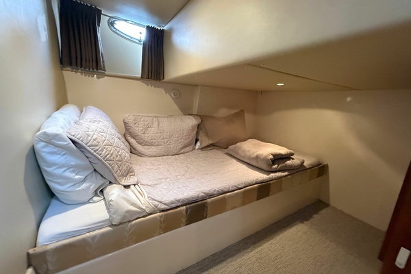 Slipaway 46ft Carver Yacht For Sale