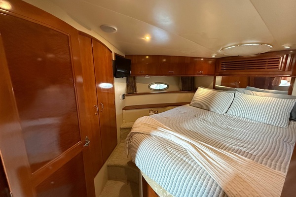 Slipaway 46ft Carver Yacht For Sale