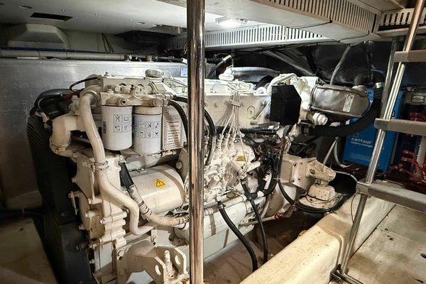 Carver  Yacht For Sale