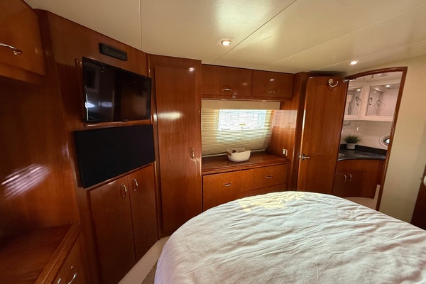 Slipaway 46ft Carver Yacht For Sale