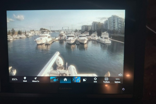 BEACH HOUSE 47ft Bayliner Yacht For Sale