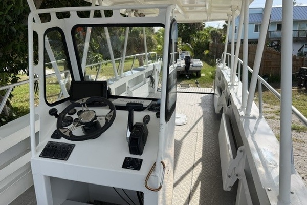 30ft Custom Yacht For Sale