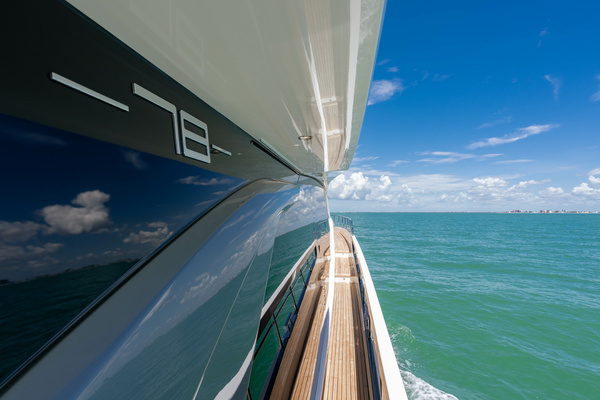 78ft Azimut Yacht For Sale