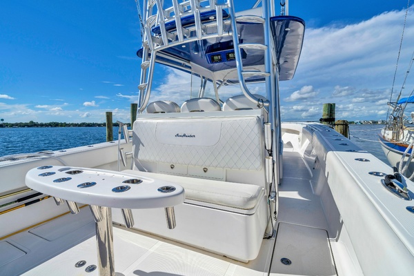 45ft SeaHunter Yacht For Sale
