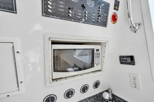 45ft SeaHunter Yacht For Sale