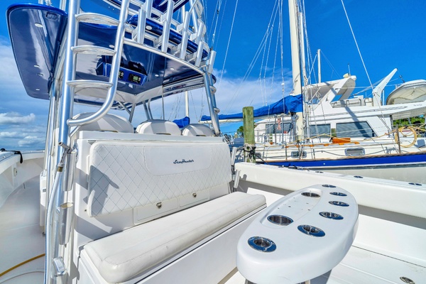 45ft SeaHunter Yacht For Sale