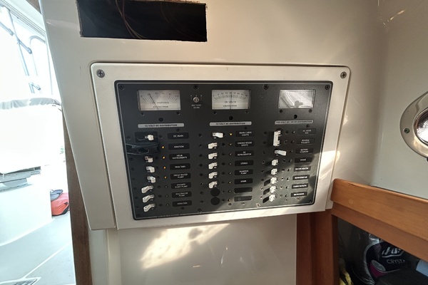 26ft Back Cove Yacht For Sale