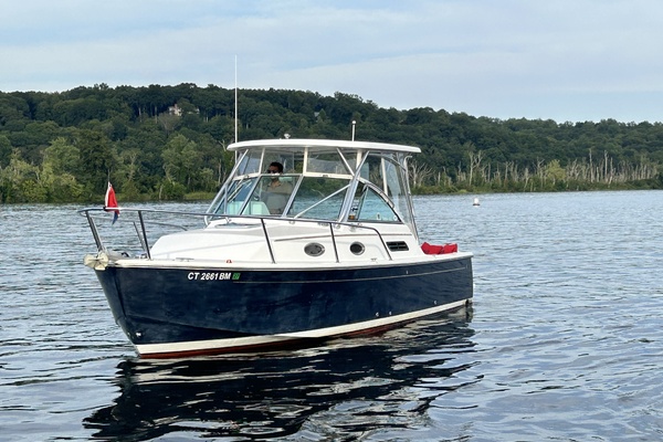 26ft Back Cove Yacht For Sale