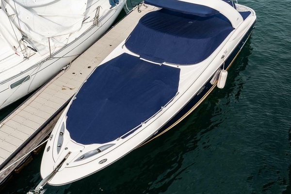 Boats  amp  Joe s 31ft Monterey Yacht For Sale